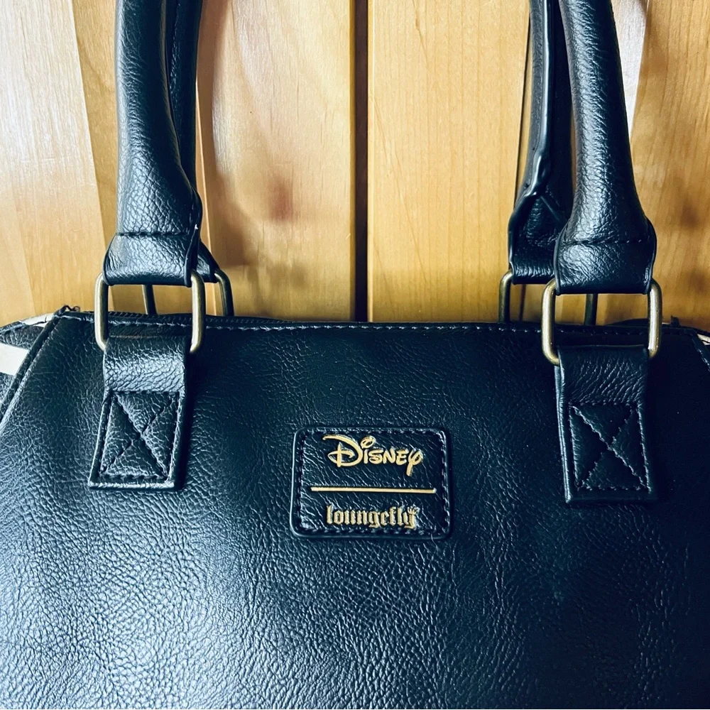 EUC Black / White Striped Loungefly Snow White Poisoned Apple Purse / Wallet - Picture 11 of 15